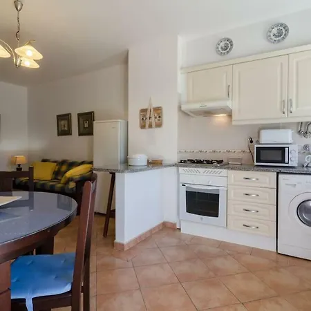 Da Rocha, Algarve Sunny Apartment *