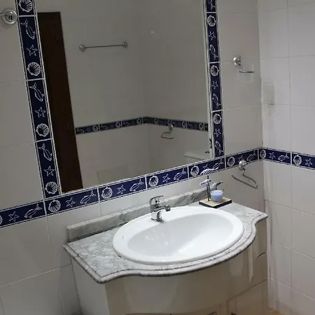 Daire Da Rocha, Algarve Sunny